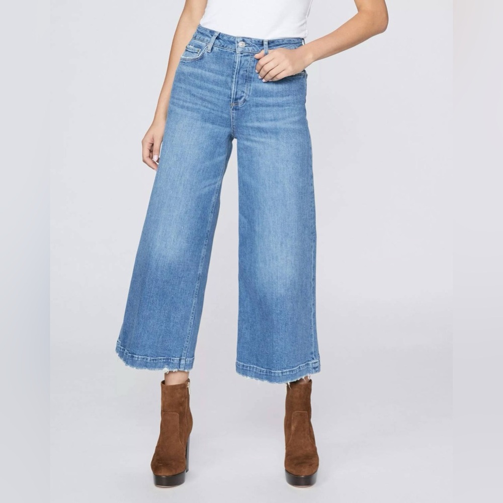 Paige Frankie Covered Button Fly
Adienne Distressed Size 30 New Wide Leg Crop